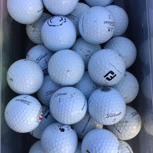 Titleist Pro V1 and Pro V1x